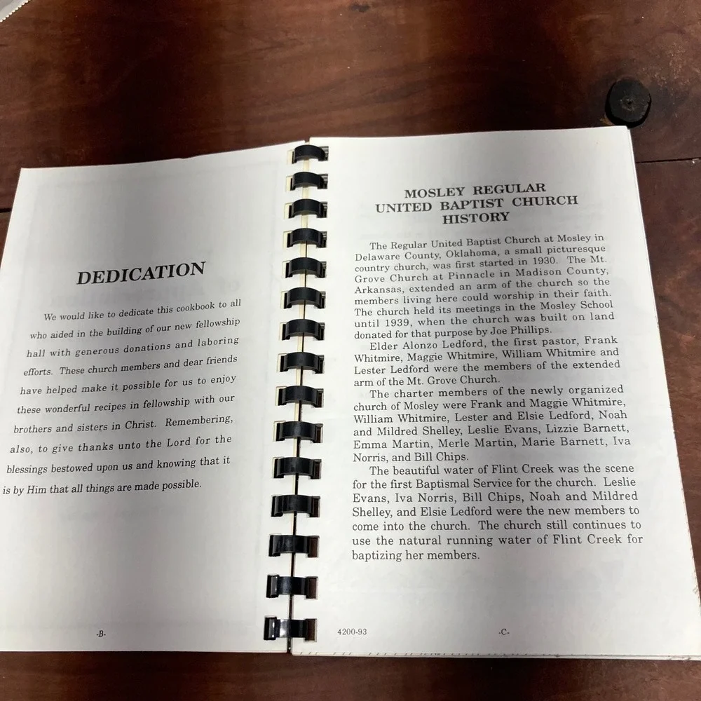 Feeding Our Flock Mosley Regular Baptist Church 1993 Volume II Cookbook